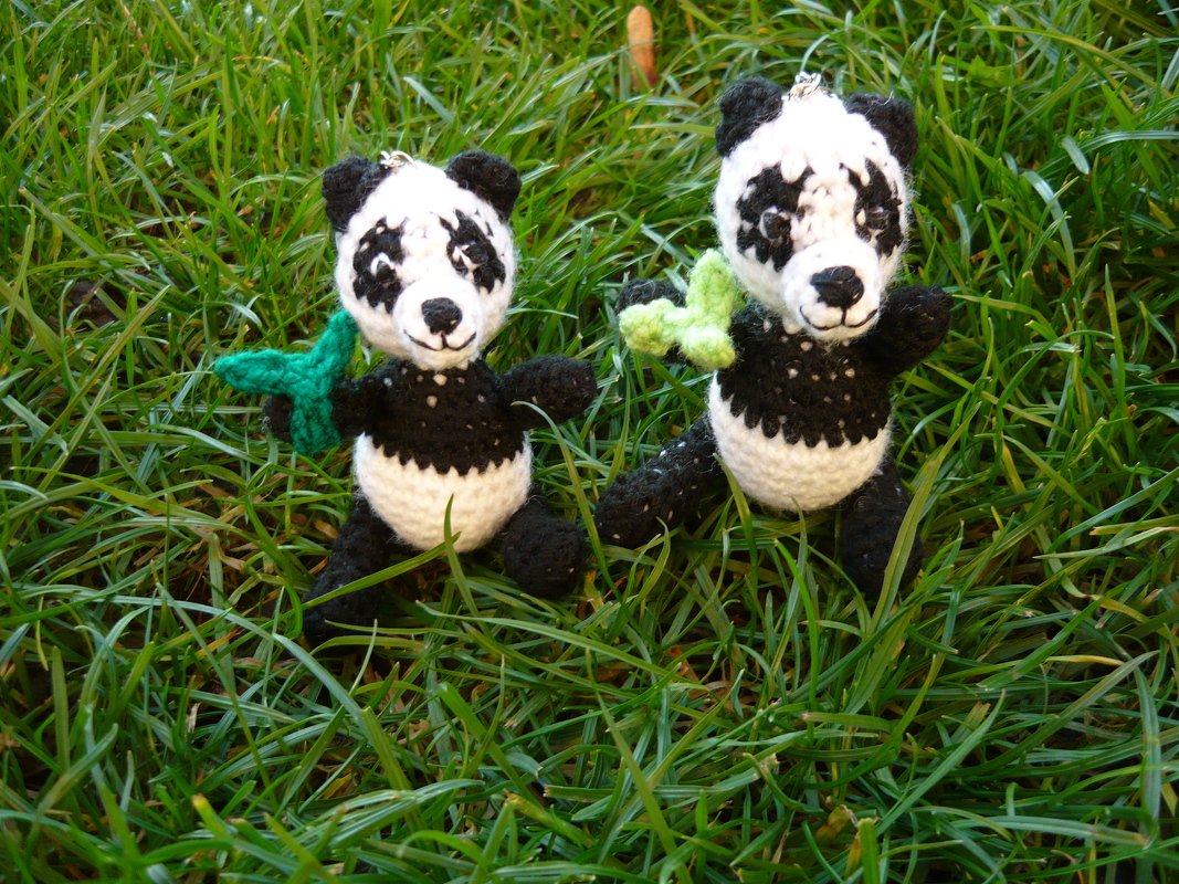 Häkelanleitung Panda Schlüsselanhänger / Geschankanhänger