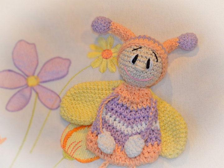 4er Set Frühlingsanhänger Frosch Biene Käfer Marienkäfer Frühlingsdeko Ostern