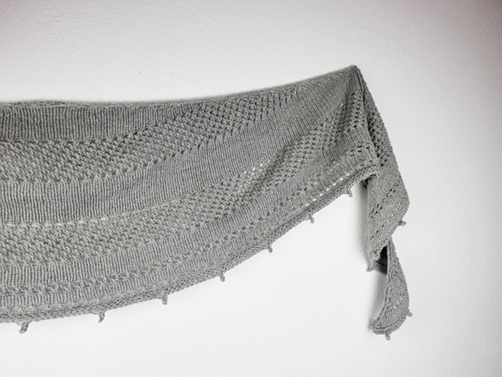 Strickanleitung einfach Tuch "Secrets"