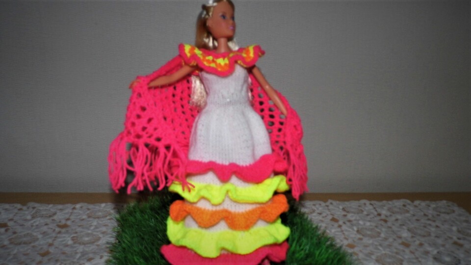 Strickanleitung Kleid Samba für Modepuppen 29cm