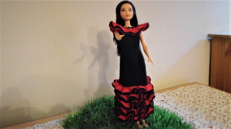 Strickanleitung Kleid Carmen für Modepuppen 29cm