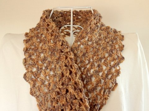 Häkelanleitung Loop / Schal "4-Seasons" mit gewelltem Rand