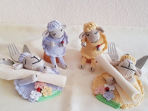 Häkelanleitung Bestecktasche und Eierwärmer "Schäfchen"