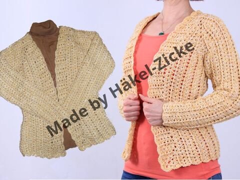 Kuscheliger Bolero Eiskönigin, Raglan, RVO mit Muschel- und Relief-Muster