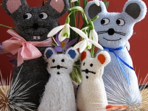 Stickdatei Maus ITH 2 Größen 13 x 18 und 10 x 10