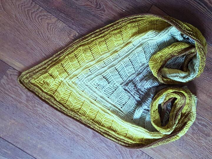 Häkelanleitung flaches Dreiecktuch Blocky