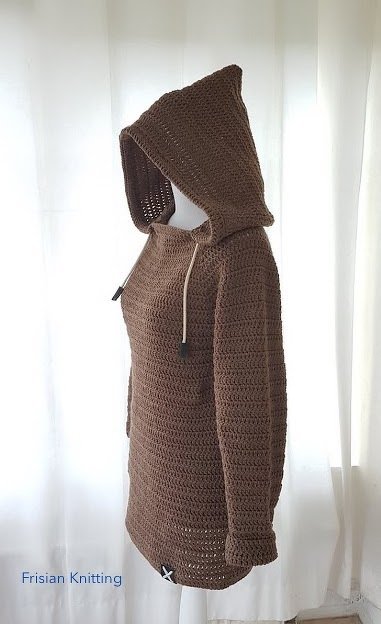 Crochet pattern hooded sweater - Image 2