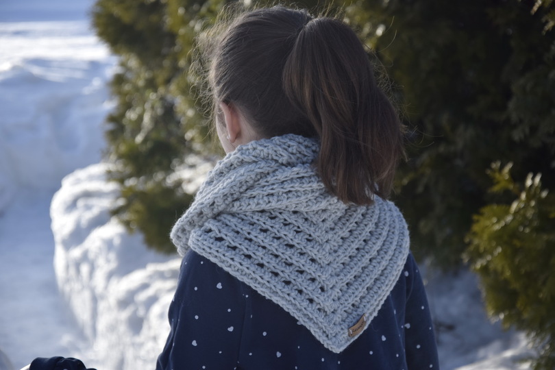 - DELIA - Dreieckschal häkeln für Kleinkinder bis Erwachsene, Schal alle Größen mit Größentabelle, Häkelschal, Loop, Wickelschal, Knopfschal