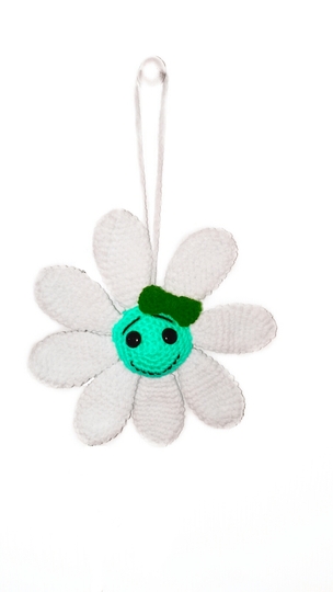 pattern Flower pendant  pdf ternura amigurumi english- deutsch- dutch