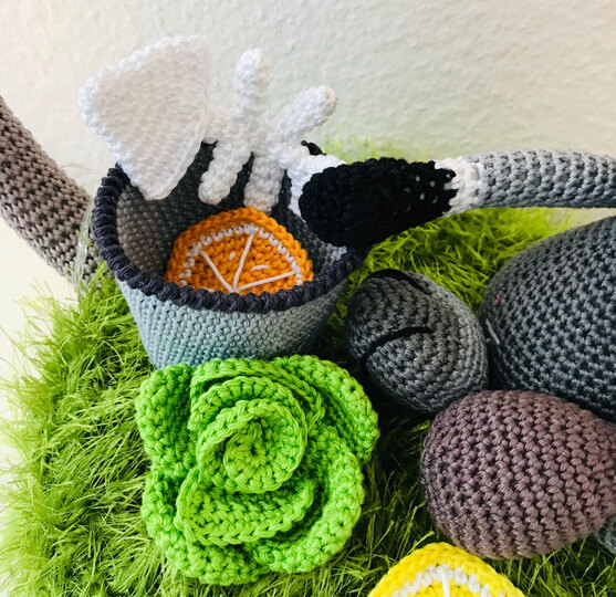 Cotton & Friends: "Wolli Waschbär wühlt im Mülleimer"