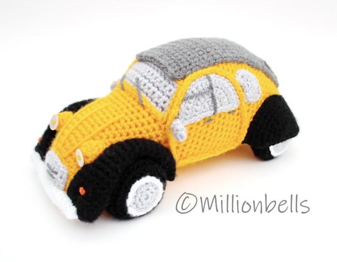 Amigurumi 2CV Classic French Car Crochet Pattern