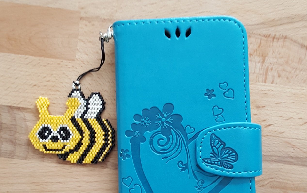 Bienchen / Anhänger aus Perlen