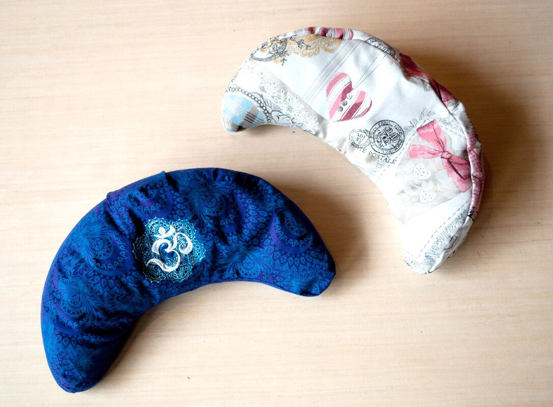 Halbmond Yogakissen LUNA - Schnittmuster und Nähanleitung