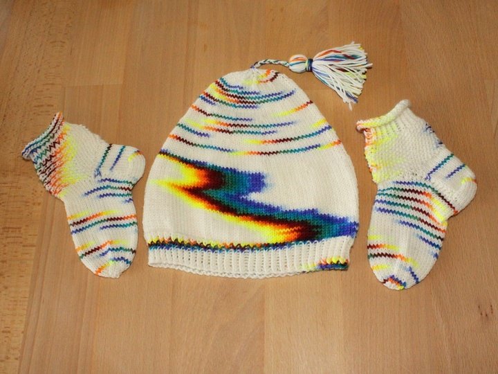 Strickanleitung Babyset, Mütze und Socken ca. 7 - 12 Monate   #249