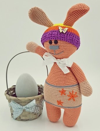 Crochet Pattern Snuggly Bunny "Matti"