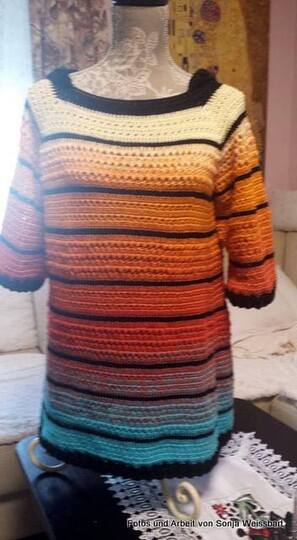 Farbenspiel Pullover