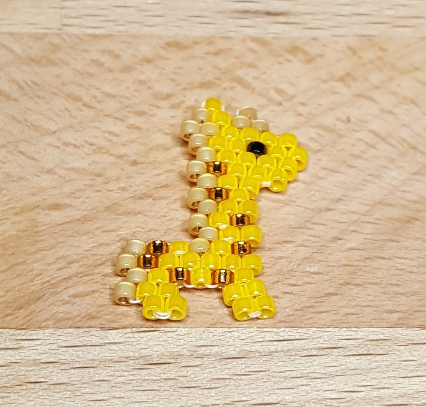 Kleine Giraffe / Charm / Anhänger / Ohrring