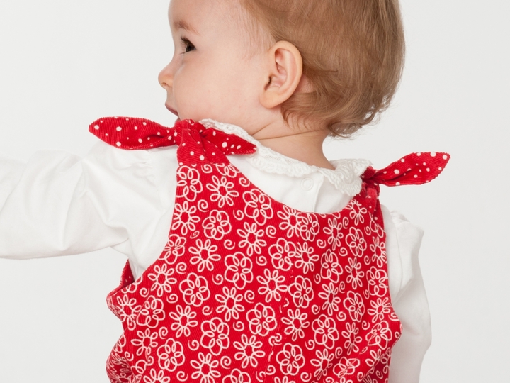 Schnittmuster Latzhose Baby LILLI & BO – 3 Varianten