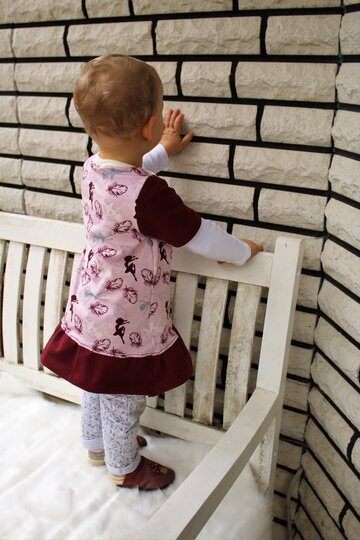 Babytunika Tilda Gr. 50 - 92 Rüschen Raffung Nähanleitung Schnittmuster