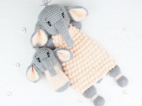 Häkelanleitung “Schmusetuch und Rassel ELEFANT”