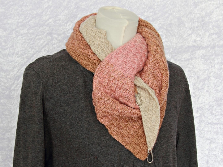 Strickanleitung Tuch Kreuz und quer, Dreieckstuch in zwei Varianten