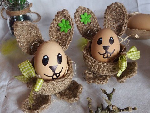 Eierbecher Hase aus Paketschnur