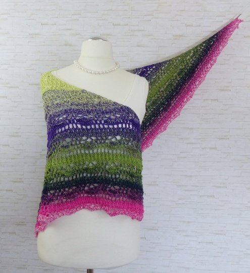 In'finito 5.0 Häkelanleitung für ein schönes Schultertuch Endlostuch