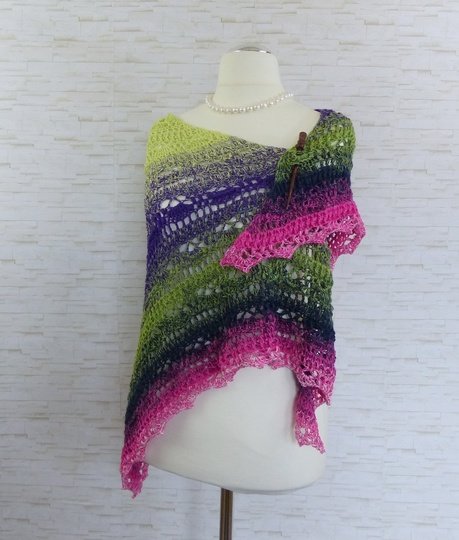 In'finito 5.0 Häkelanleitung für ein schönes Schultertuch Endlostuch