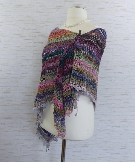 In'finito 5.0 Häkelanleitung für ein schönes Schultertuch Endlostuch