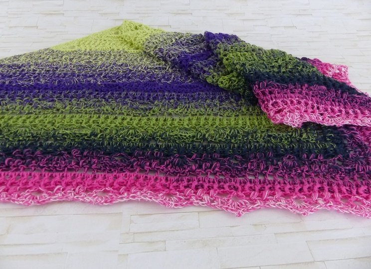 In'finito 5.0 Häkelanleitung für ein schönes Schultertuch Endlostuch