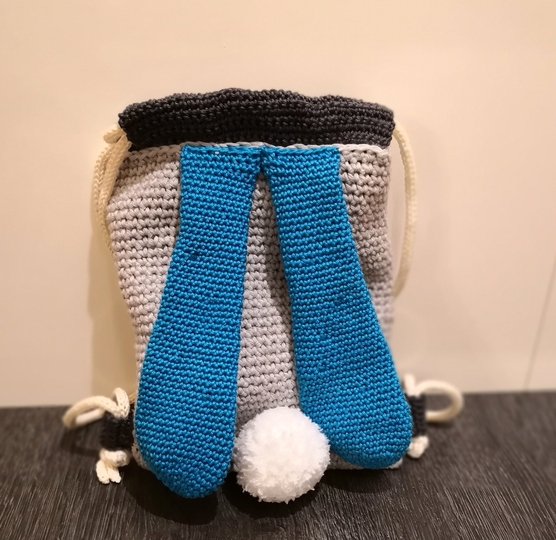 Bunny Backpack crochet pattern