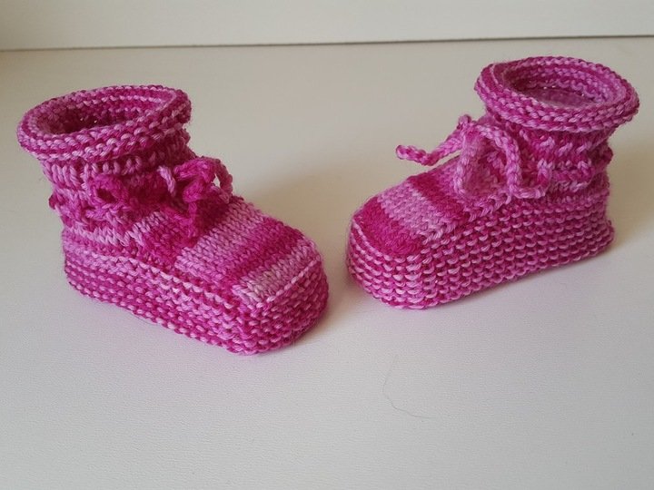 Strickanleitung Babyschuhe aus Wollresten / Sockenwolle,  ca. 9 cm  #250