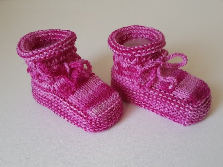Strickanleitung Babyschuhe aus Wollresten / Sockenwolle,  ca. 9 cm  #250