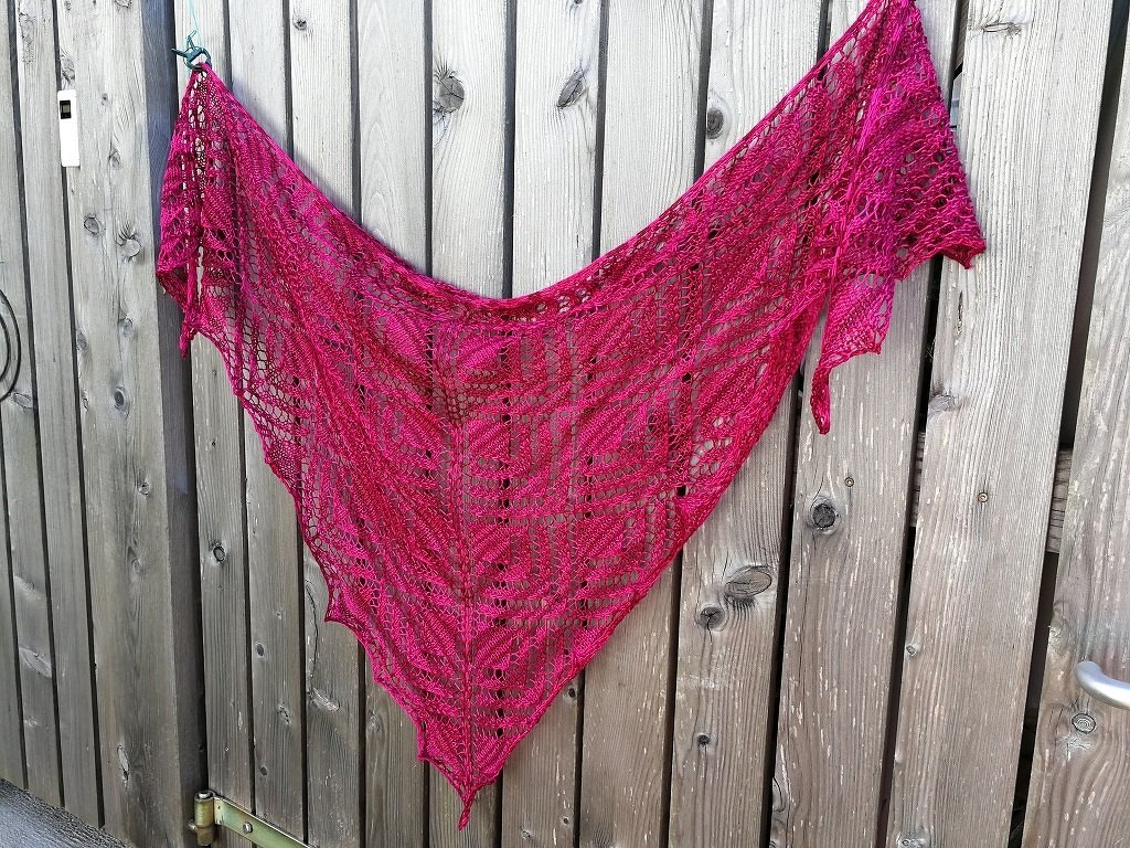 Strickanleitung "Primatulipa" Dreieckstuch