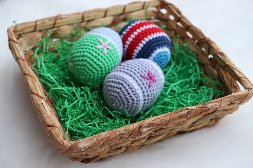 Häkelanleitung für festliche Ostereier in 3 Variationen, Ostereier häkeln