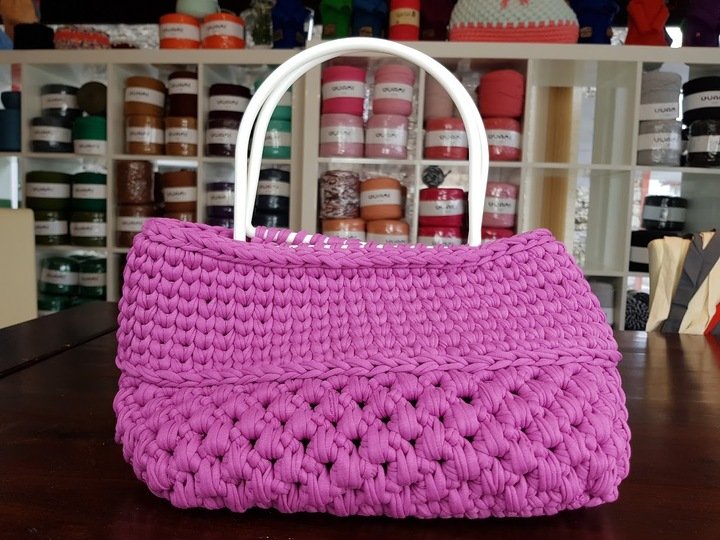 Handtasche aus Textilgarn häkeln
