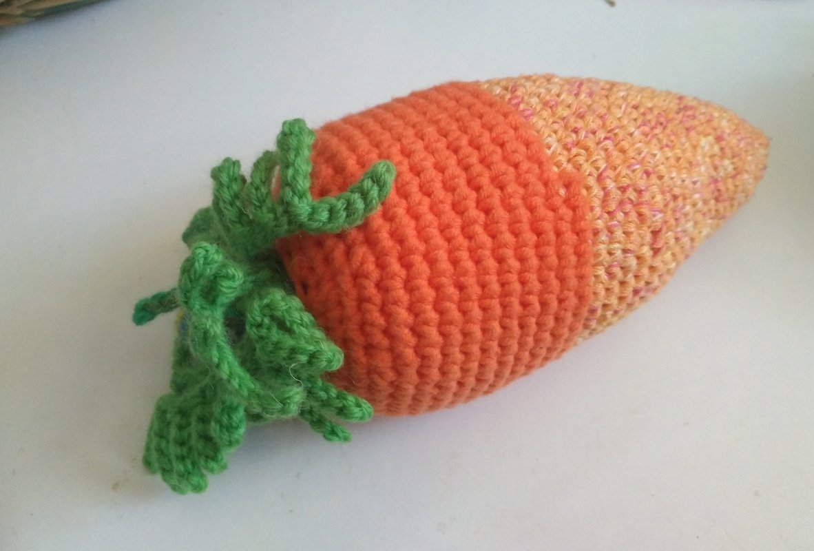 Häkelanleitung - orgineller Osterhase mit Karotte zum Aufhängen, ca. 35 cm - Bild 9