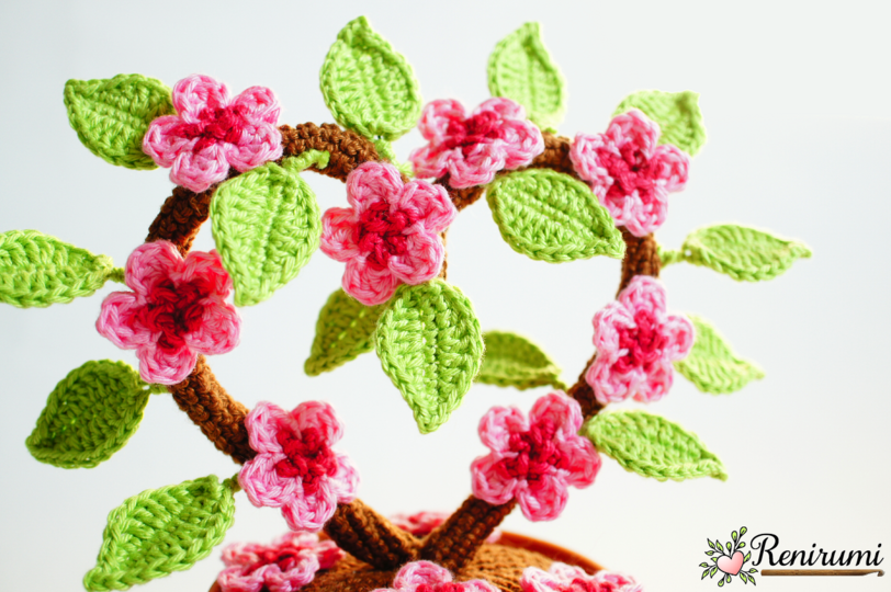Crochet pattern Cherry Blossom Heart