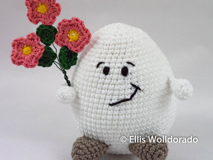 Ei Eggbert - Der Blumenkavalier, Amigurumi, Häkelanleitung