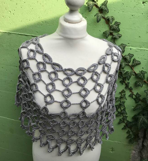 Elegante Schulterstola  CHRISTAKO