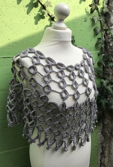 Elegante Schulterstola  CHRISTAKO