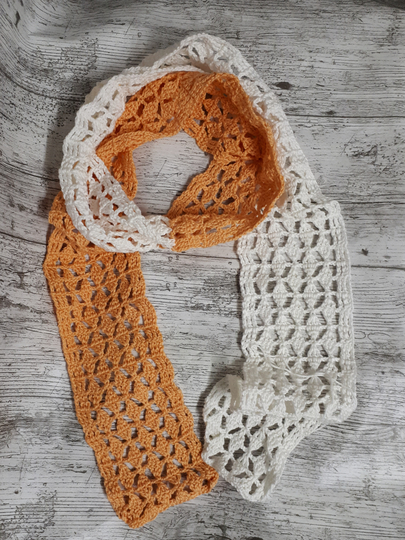 Gehäkelter Sommerschal