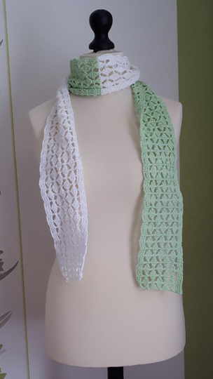 Gehäkelter Sommerschal