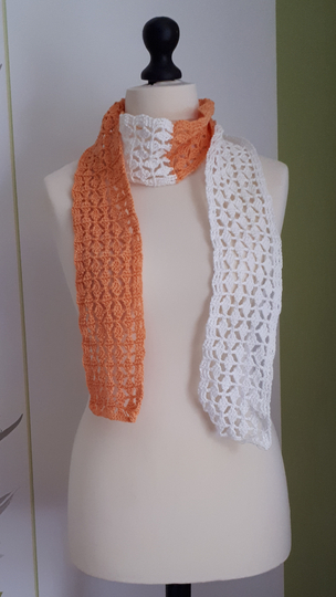 Gehäkelter Sommerschal