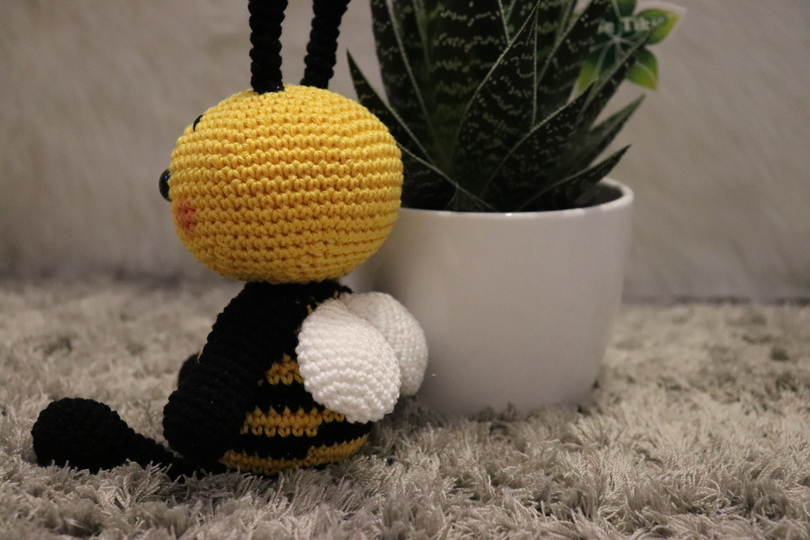 Crochet Pattern Bea the Bee, Amigurumi, crochet Bee