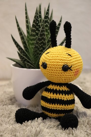 Häkelanleitung Biene, Amigurumi Biene häkeln,Biene häkeln,Tier Biene häkeln
