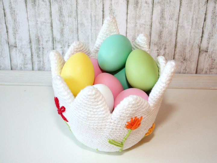 Egg Basket, egg-shaped easter basket - Crochet Pattern