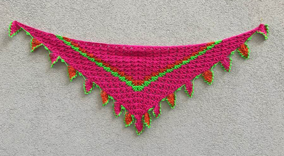 Dreieckstuch „FlammenLace“