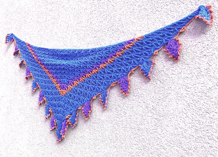 Dreieckstuch „FlammenLace“