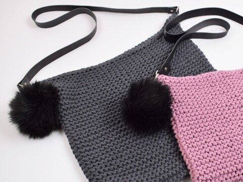 Rechtsgestrickte Tasche